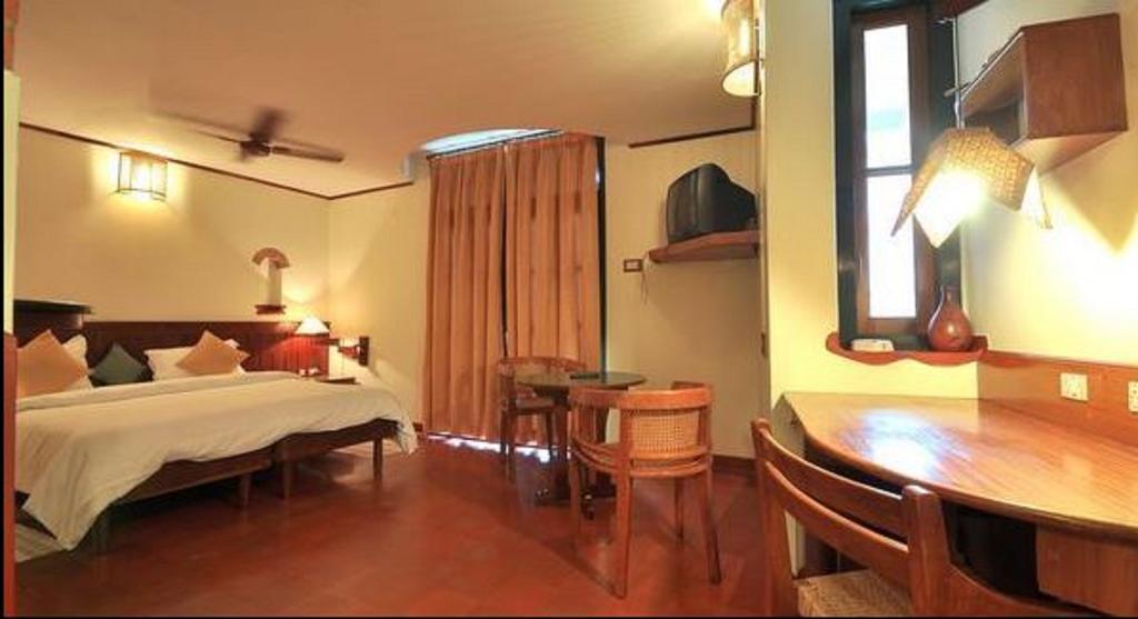 Bth Sarovaram Kochi Ruang foto